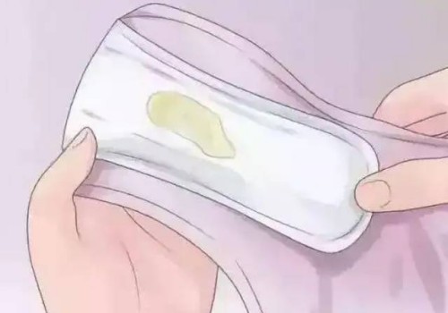 女性乳房有腫塊來(lái)月經(jīng)刺痛，女人千萬(wàn)不能忽視！