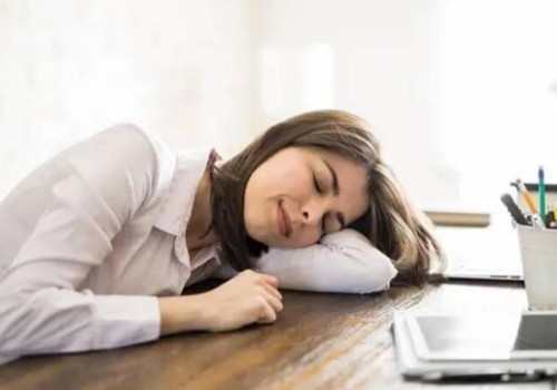 提前發(fā)現(xiàn)孕期胎兒畸形征兆，警惕下腹痛和流血的風(fēng)險(xiǎn)！